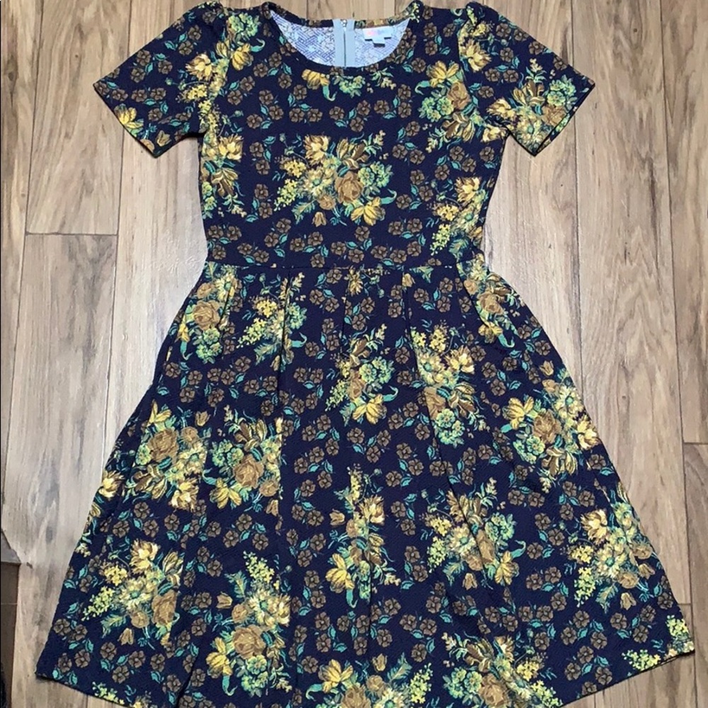 LuLaRoe Floral Amelia Dress